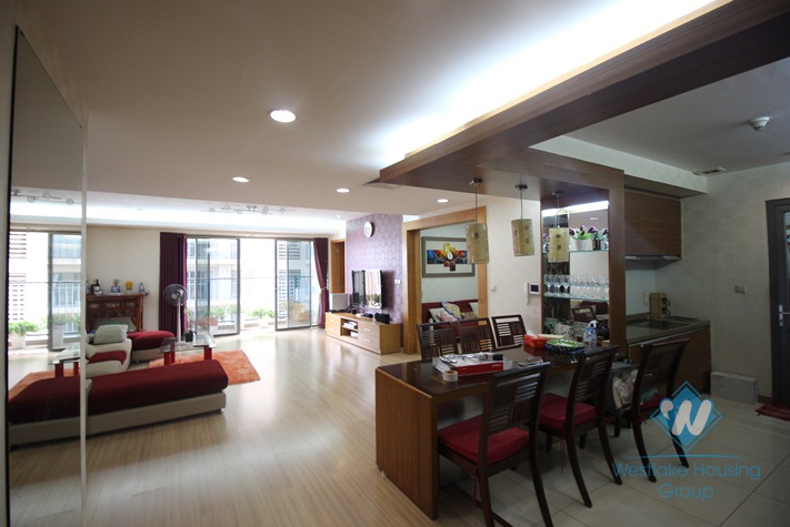 Three bedrooms apartment for rent in Sky city-Dong Da-Ha Noi